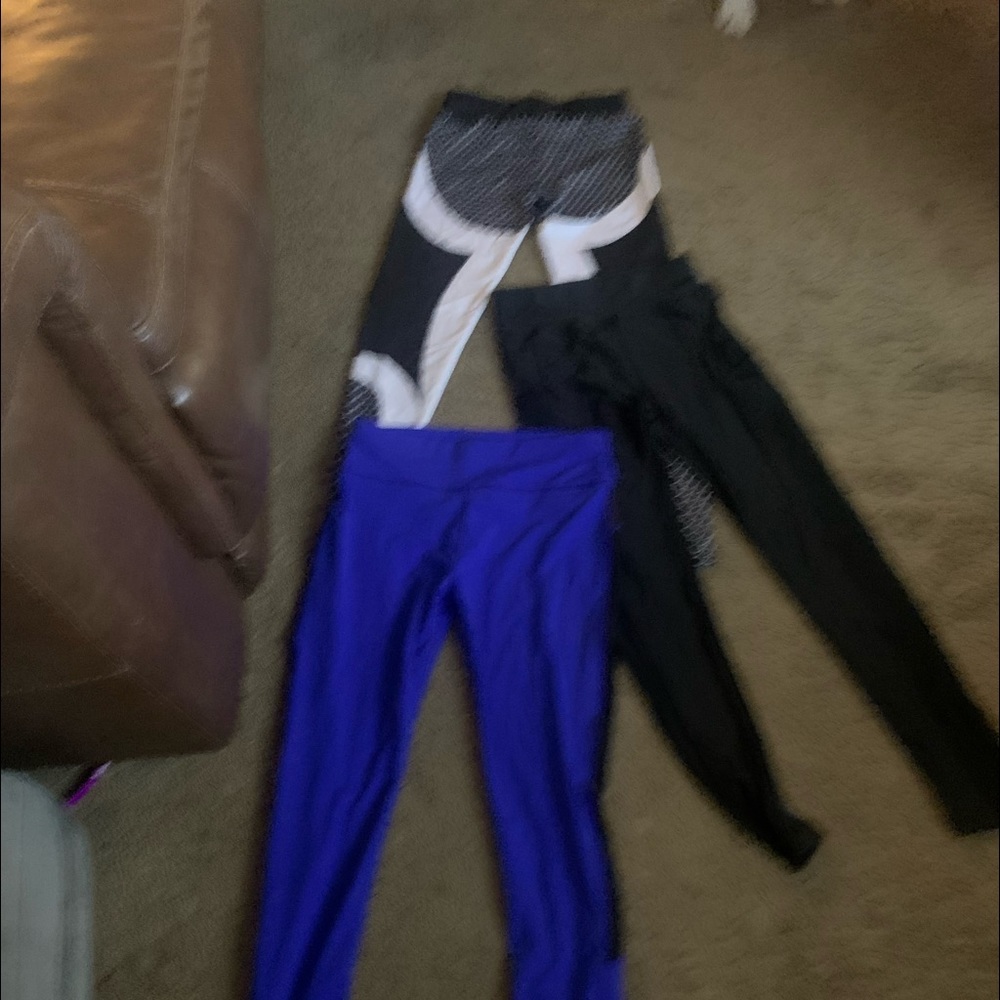 YOGA/LEGGING 🍑 PANTS BUNDLE!  🥰BRAND NEW WITH TAGS! 🥰 3 PAIRS IN BUNDLE!